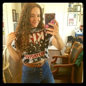 SOLD KISS vintage style band tee crop top